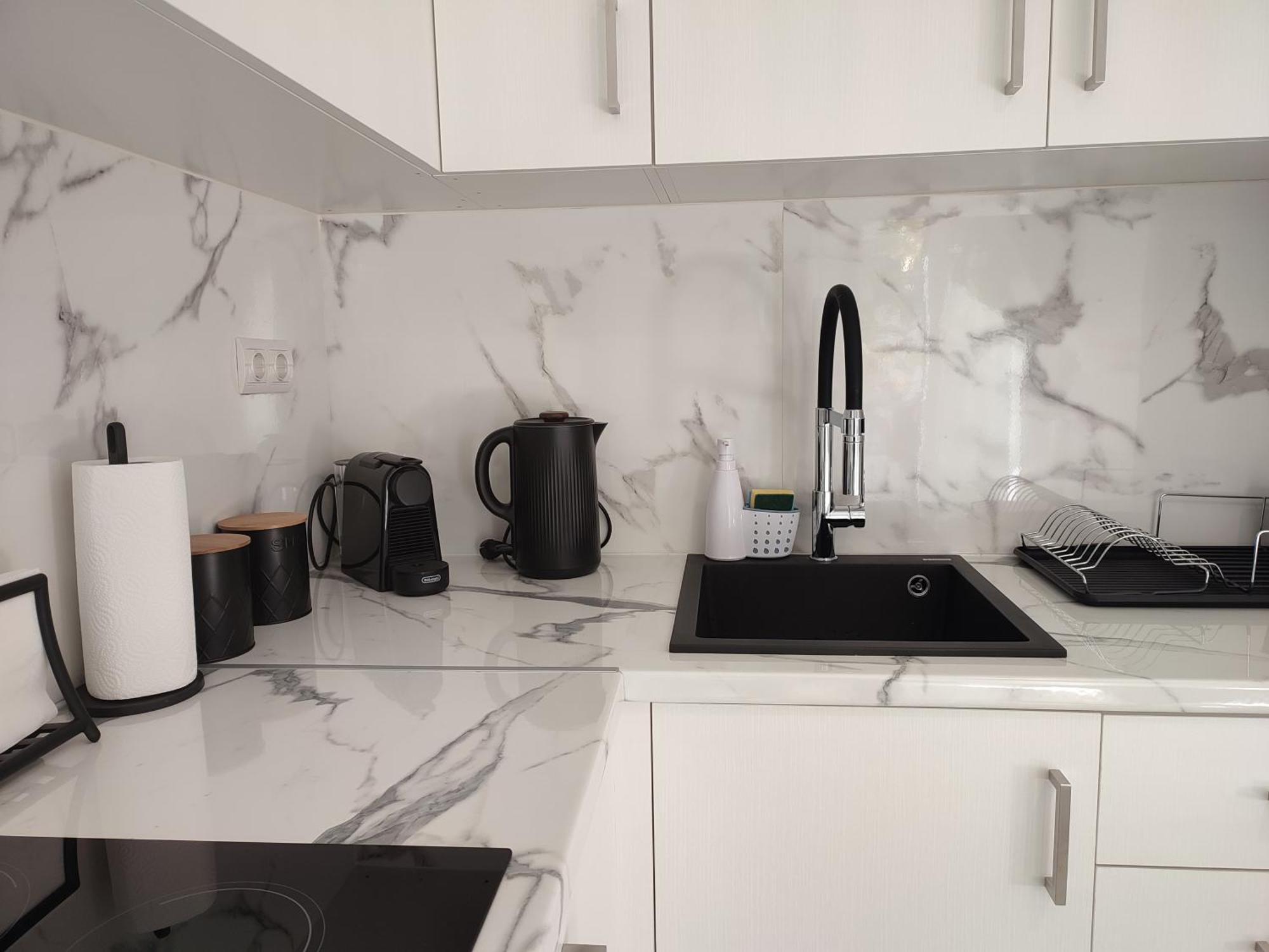Elegant & Modern Apartment Near To Athens Riviera Pire Dış mekan fotoğraf